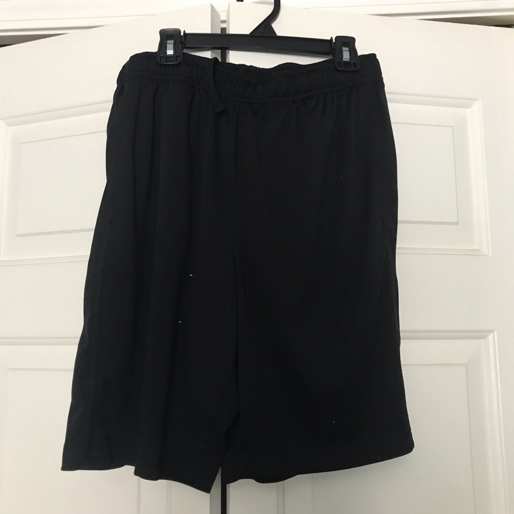 black basketball shorts